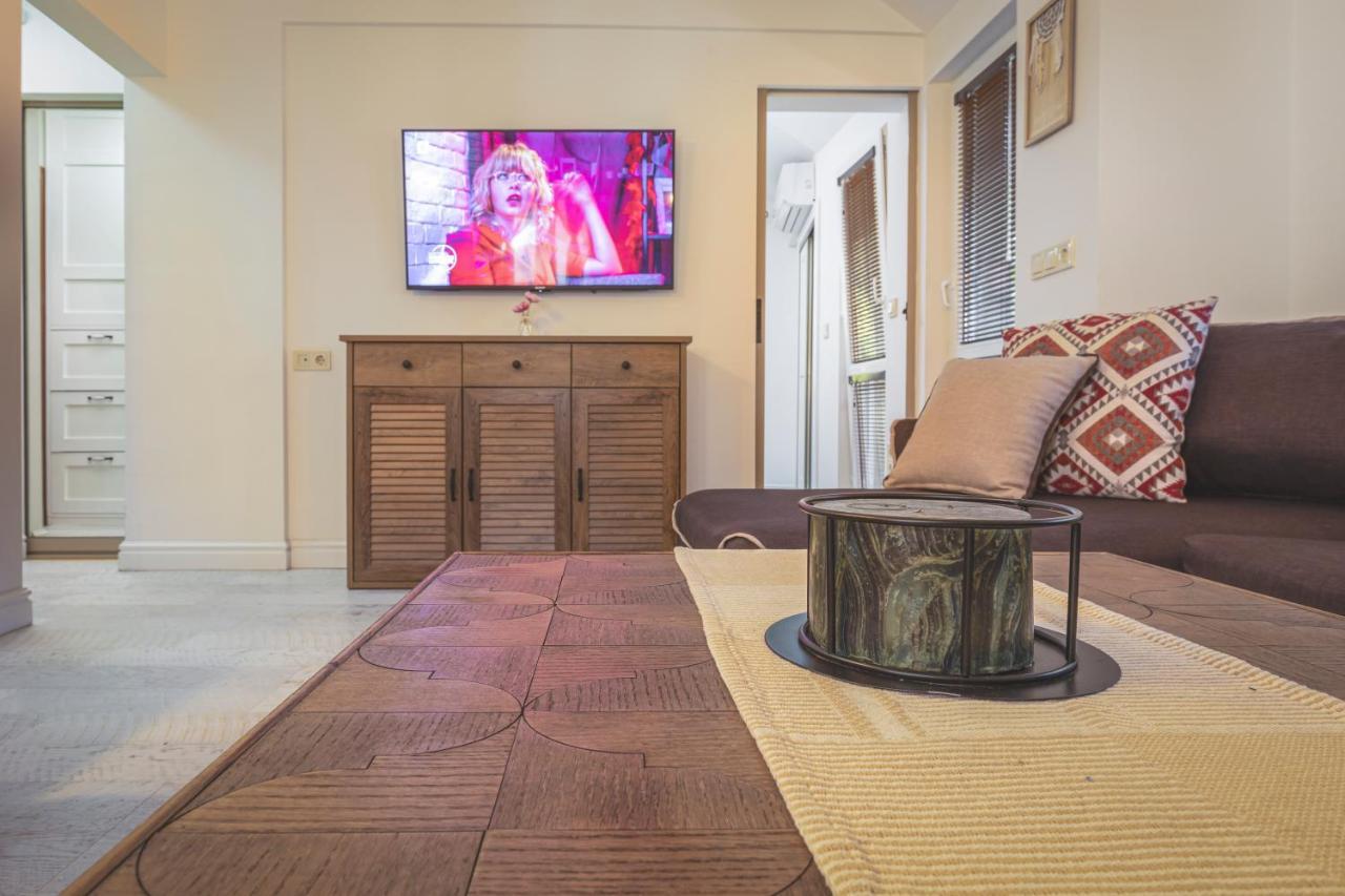 Stylish 1Bd Flat With A Terrace Near The Centre Of Plovdiv By Flat Mаnager Apartment Ngoại thất bức ảnh